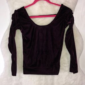 Burgundy velvet shirt with the back open